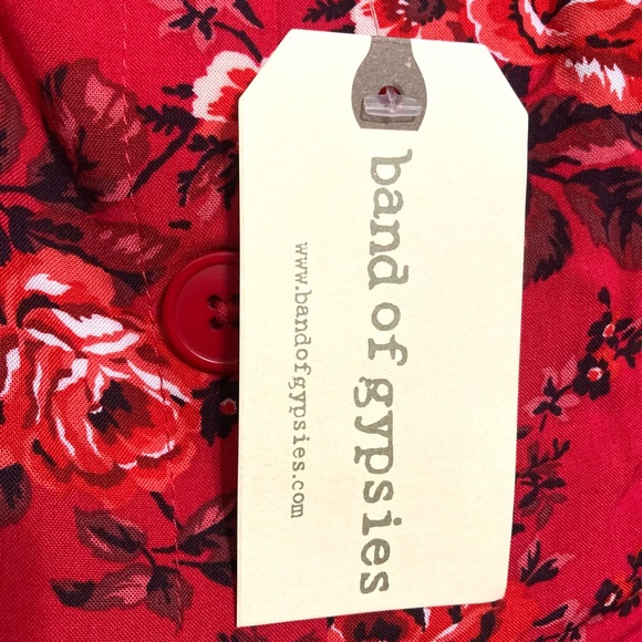 SM•NWT•BAND OF GYPSIES•ROMANTIC RED FLORAL A-LINE DRESS• - Picture 6 of 6